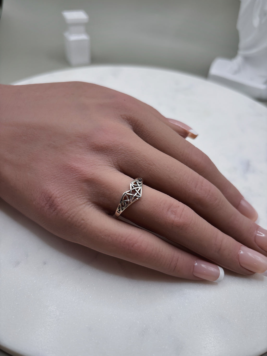 Celtic Knot Silver Ring, Minimalist 925 Sterling Silver Band, Symbolic Eternal Knot Ring, Everyday Jewelry
